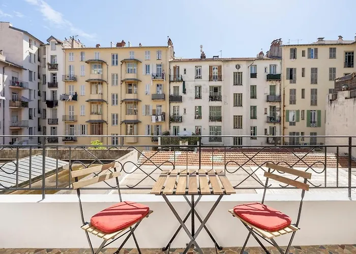 Luxury In Heart Of *